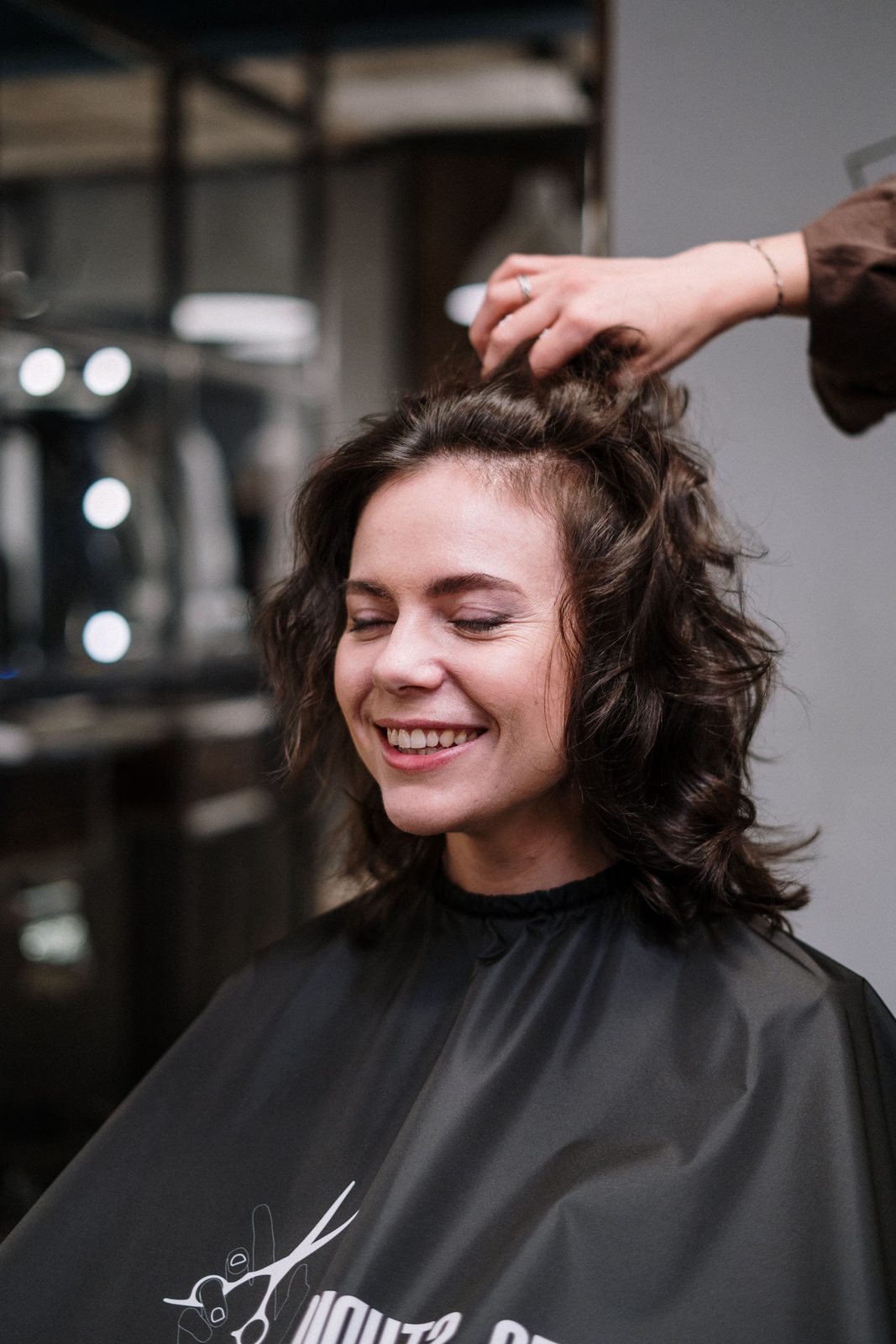 Cliente coiffée chez Studio Hair